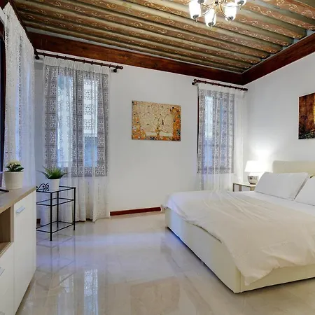 Ca' Rialto Apartment *