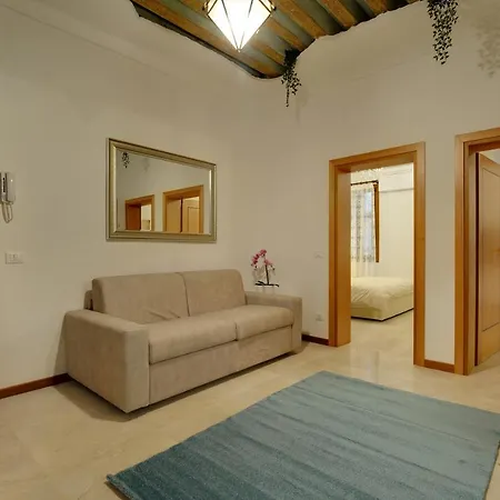 Ca' Rialto Apartment
