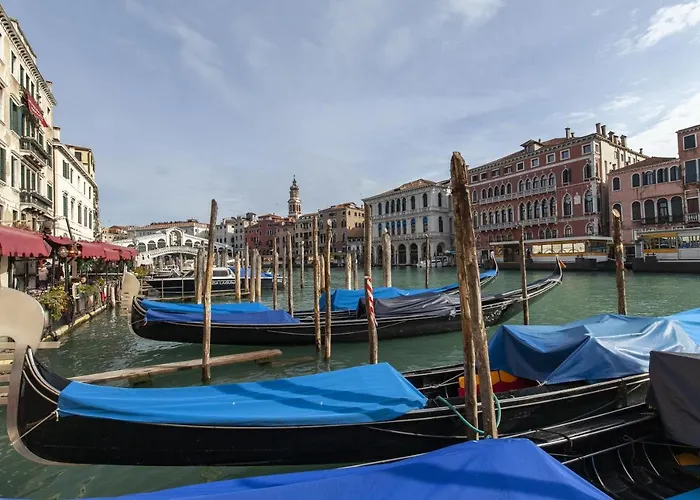 Ca' Rialto Apartment Venice