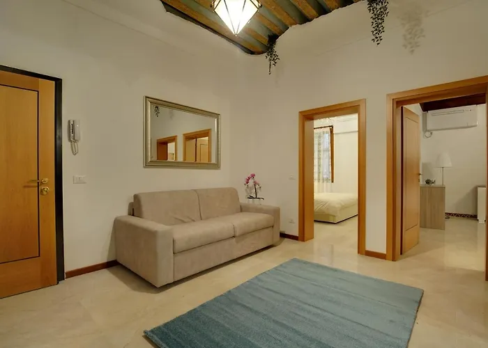 Ca' Rialto Apartment